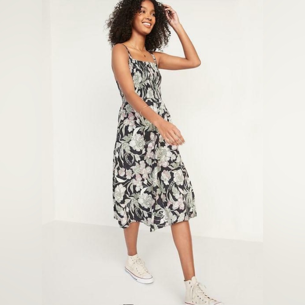 Old Navy Smocked Fit & Flare Midi Dress